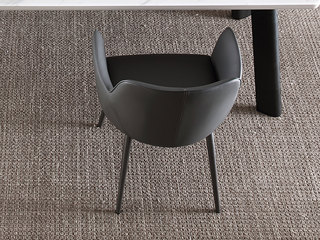  极简风格 超纤皮+五金架 深灰色 餐椅（单把价格 需双数购买 单数不发货）