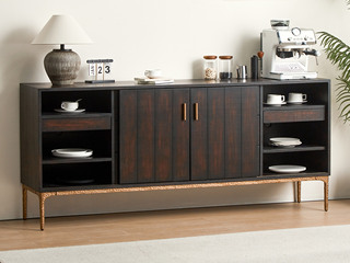  英伦风 进口实木微雕工艺 设计感深浅光影变化 大容量多元化储物空间 阿尔贝托雕塑金属高脚 2.0米 餐边柜