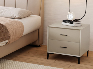  现代简约  扪皮+实木抽屉 时尚大气 床头柜