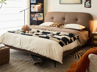  顾家家居旗下轻时尚品牌 极简风格 吐司床 细腻柔软仿真皮“气垫”般松软靠感 高弹饱满海绵大靠包 设计感深拉点 坚实稳固碳素钢脚 可可棕 1.8*2.0米 床（搭配5D实木静音排骨架）