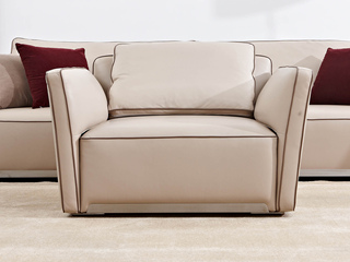  极简风格 高弹舒适  接触面头层黄牛半青皮+实木框架+羽绒 双扶手单人位 沙发