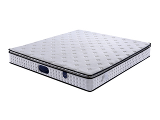 斜三边设计 高密度海棉 防磨损围边 弹性贴合床面 睡感偏软 进口针织面料 1.8*2.0米床垫