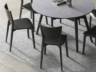  现代简约 优选实木 黑色 餐椅
